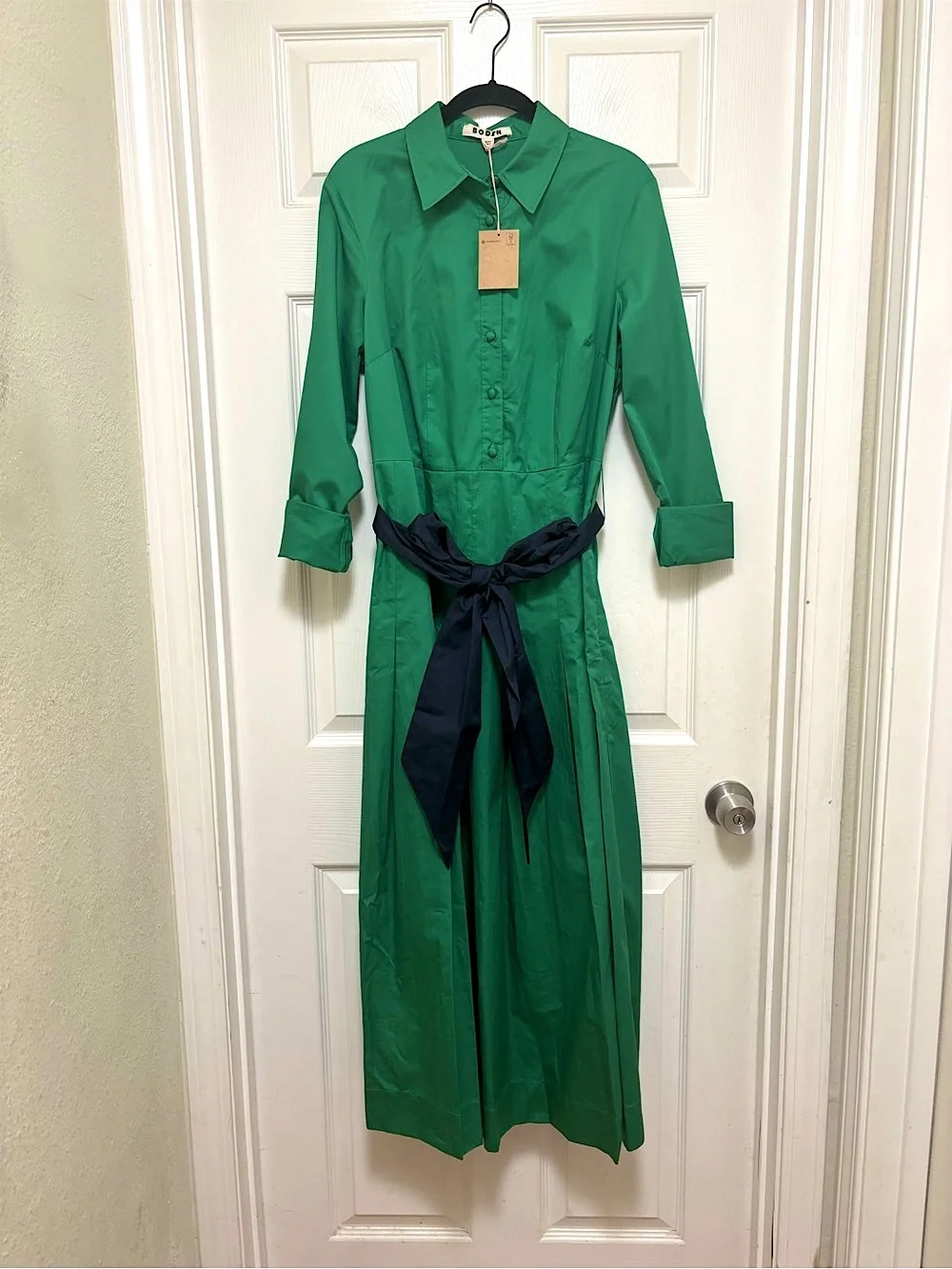 NWT BODEN Maxi Pleated Bow Dress in Green Navy - Picture 6 of 11